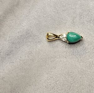 14K Yellow Gold Malachite & White Topaz Pendant